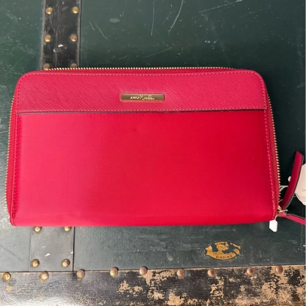 Simply Noelle Red Wristlet Wallet New With Tags